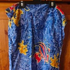 Kreisy cotton mini skirt with fish design. Crossover. Like new.