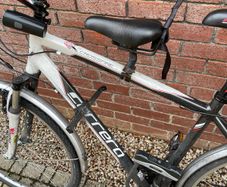 Child Crossbar Seat