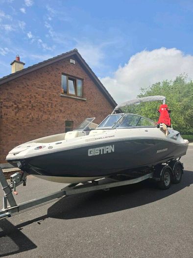Seadoo Challenger 210