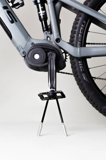 Portable bike stand for crank arm, lightweight