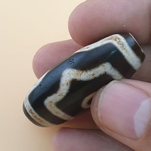 Vintage 3 Eyes Himalayan Tibetan Agate Dzi Bead Amulet