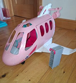 Dolls airplane