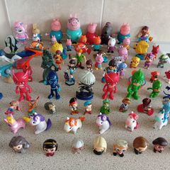 Collection Of Tv and Disney Figures Doorables, Jake , Sleeping Beauty, Nemo,Tomorrowland peppa, pj masks etc