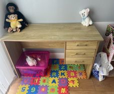 desk