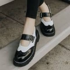 TUK shoes size 5