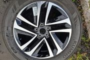 18" Genuine Seat Terraco Alloy with tyre