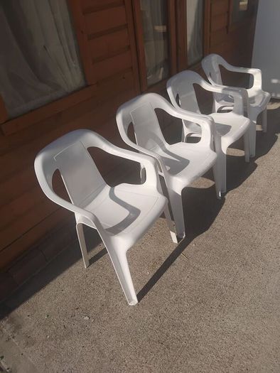 garden chairs