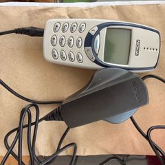 Nokia 3330 unlocked with original charger