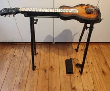 Lap-steel/Pedal Steel Sounds.