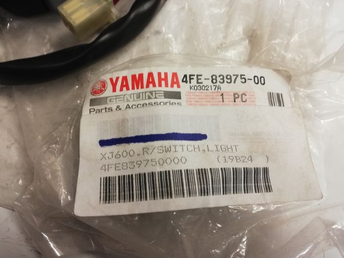Yamaha XJ600 Right hand switch gear