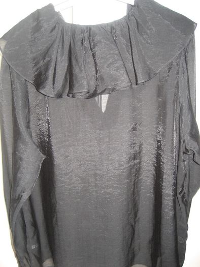 Ladies Top.
