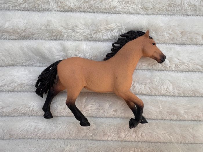 Schleich Horses Horse Club Quarter Horse Stallion 13853 approx. 10 cm. Used Please see photos