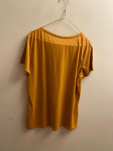 Penneys T-shirt (size 18)