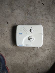 shower Triton t90si for parts