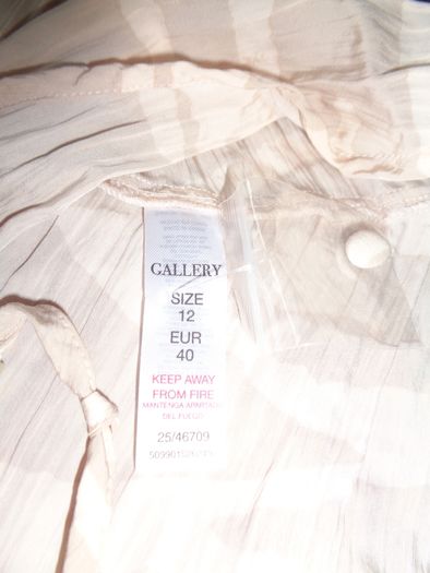Gallery Ladies Dress for Sale