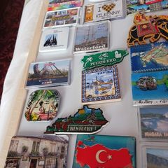 Assorted fridge magnets