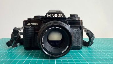 Minolta X-700 MPS + MD 50mm f/1.7 Lens