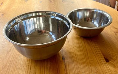 Pair of stainless steel mixing bowls