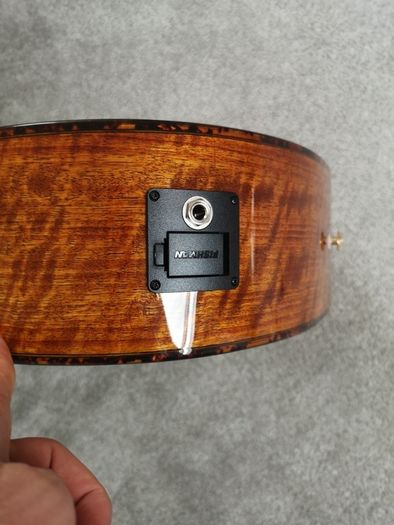 Bromo BAN2CE Solid Top Fishman Pickup.