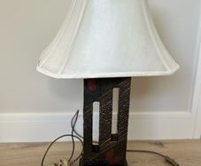 Genesis table lamp