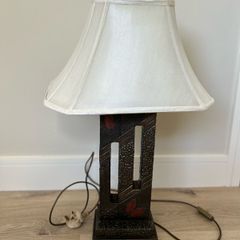Genesis table lamp