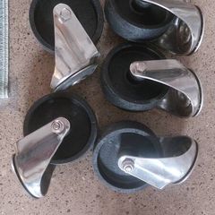 castors x 5