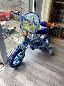 Kids Bluey bike.