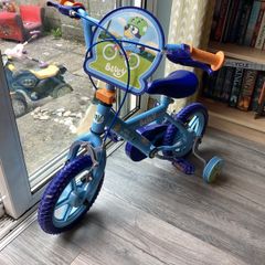 Kids Bluey bike.