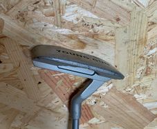 Young Gun kids golf putter
