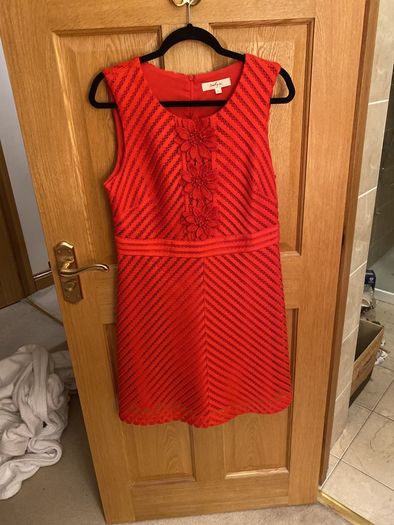 red dress size 14