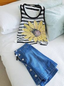 River Island Cropped Top - Size 6