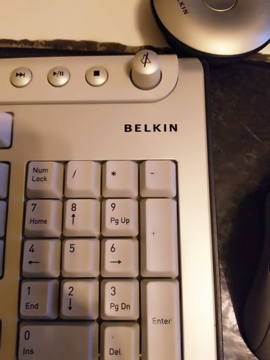 BELKIN Wireless keyboard & Mouse