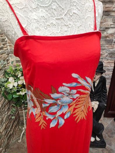 Vintage Red floral maxi dress Mariko size 12/14 Postage included