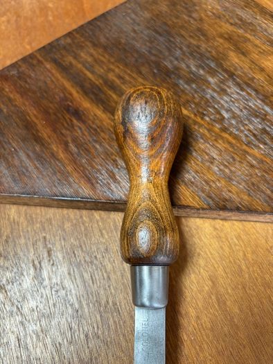 Old Colonel turnscrew