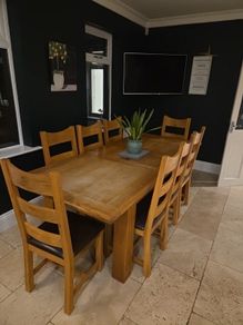 Oak extendable Kitchen Table with up to 8 leather/oak chairs