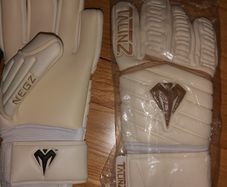 Goalkeeping Goalkeeper Gloves