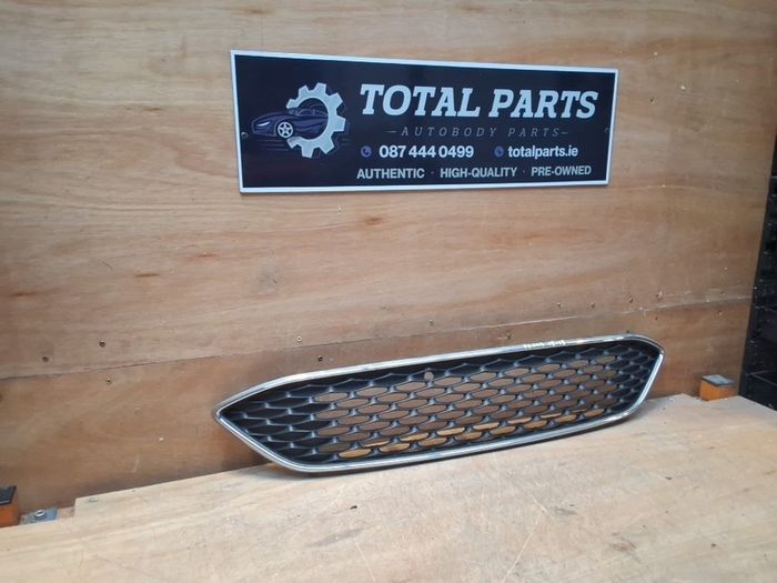 Ford focus 2015-18 front grill