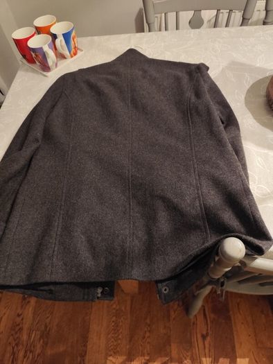 Mens wool mix jacket,FandF, very little wear in absolutely perfect condition, it's a size small, so probably a size 38, charcoal colour.