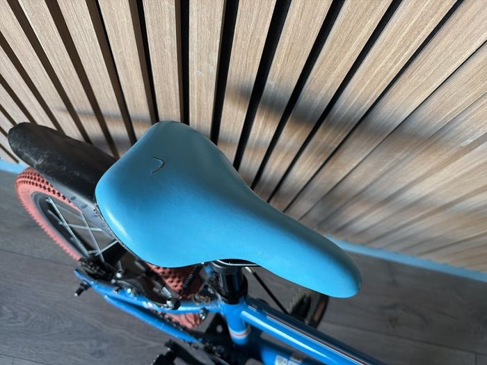 kids Raleigh bike 16inch one by gear  system brakes work