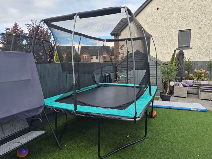 Trampoline 12ft x 8 ft