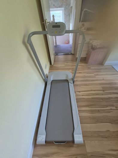 Threadmill, Barely Used