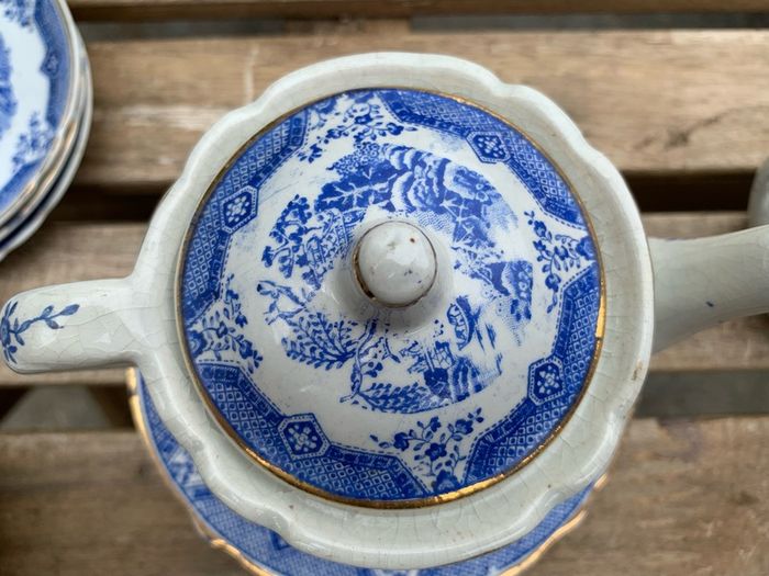 Antique child's Shellware tea set