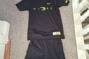 BRAND NEW Boys nike t shirt and short set