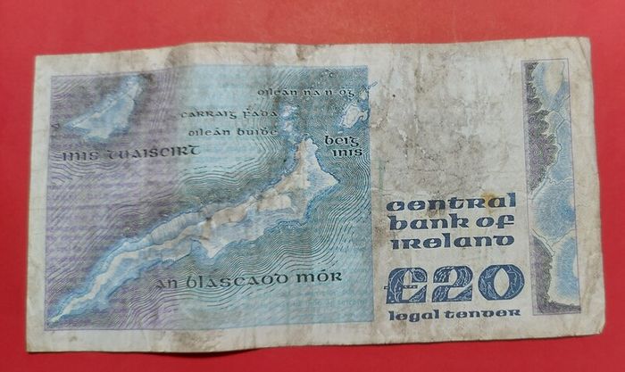 Irish 1983  "YEATS" Twenty pound note in .Fine condition