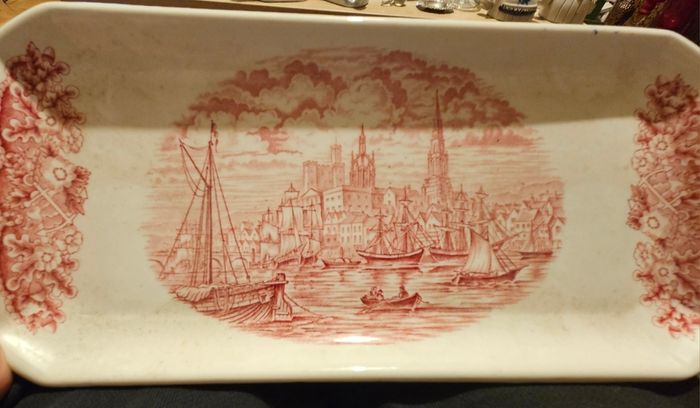 3 Ship Themed Collectable Plates