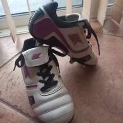 Kooga Football Boots size 1 / EU33