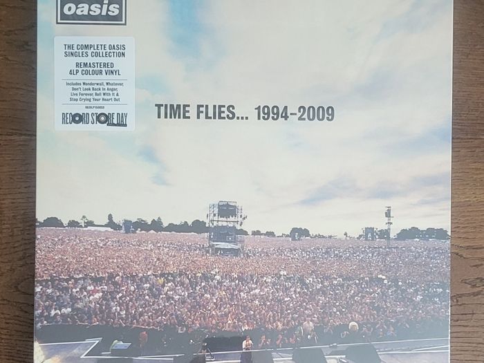 Oasis - Time Flies (2025 RSD numbered sleeve, 4 x coloured vinyl)