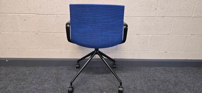 Catifa Up chairs x 30