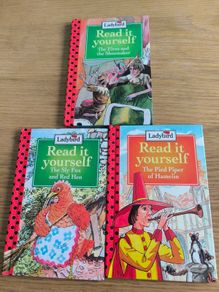 Ladybird read it yourself book bundle