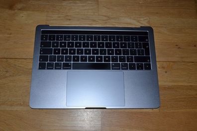 Apple MacBook Pro 13-inch TouchBar A2159 EMC3301